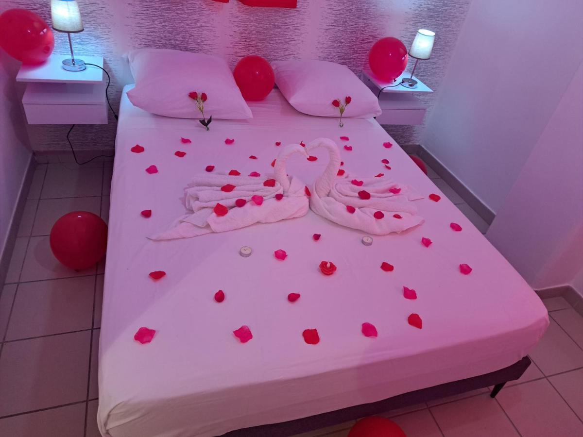 Hotel Le Channel Le Marin Екстериор снимка